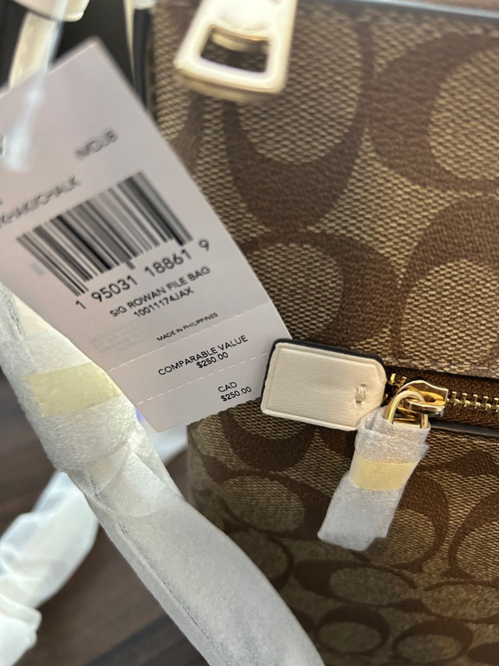 Coach Brown Signature Crossbody with Cream Trim- NWT - Picture 2 of 9
